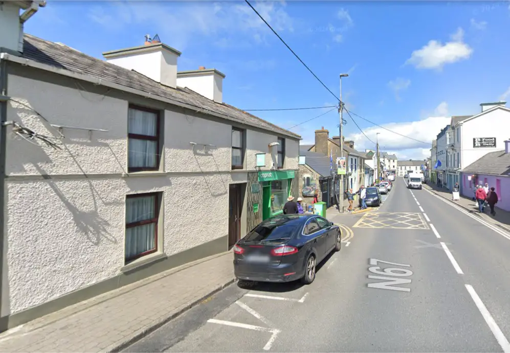 lahinch post office 1-2