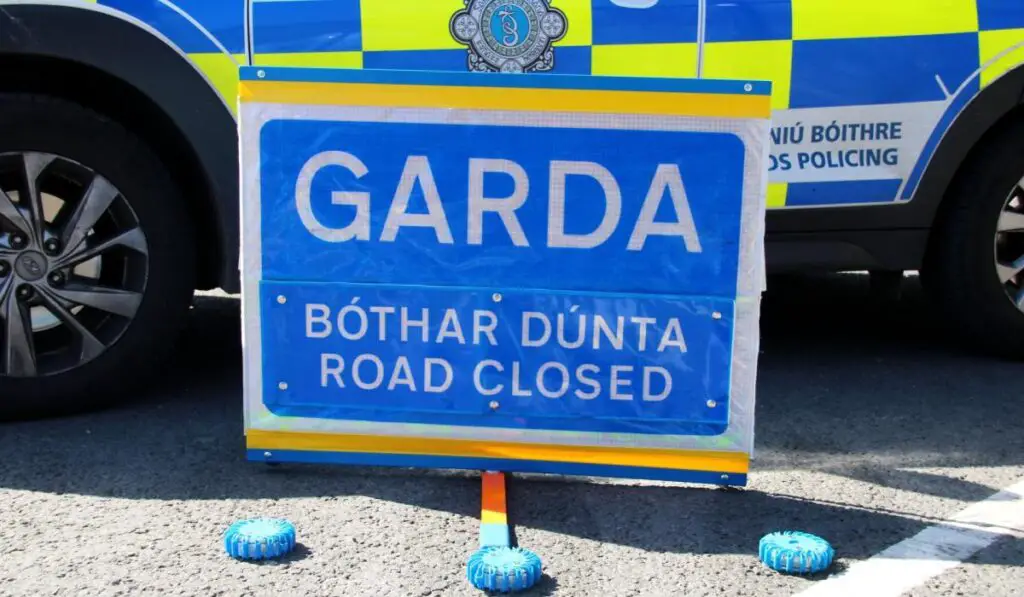 roads policing garda road closed 1