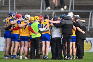 clare v wexford 23-02-25 huddle 1