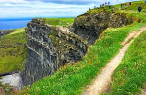 cliffs of moher coastal walk 1